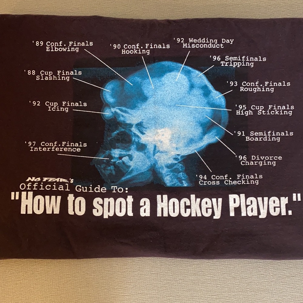 Vintage 90s No Fear’s Guide To How to Spot a Hockey Player XL